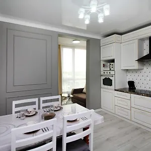 Апартаменты Raimbek1 Residence, Elegant 1br Near Metro & Drinking Water, Алматы
